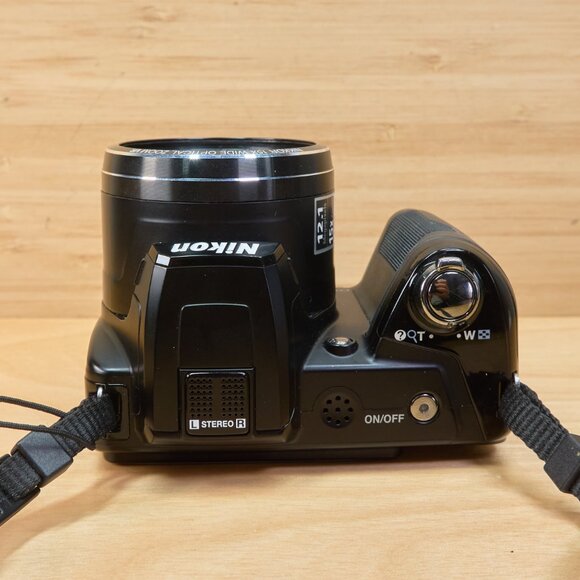 Nikon Coolpix L110 12 MP Digital Camera 15x Optical Zoom, black - Picture 6 of 7